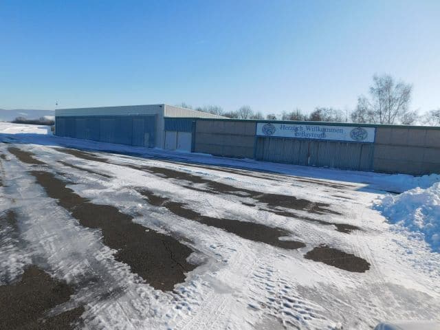 Hangar