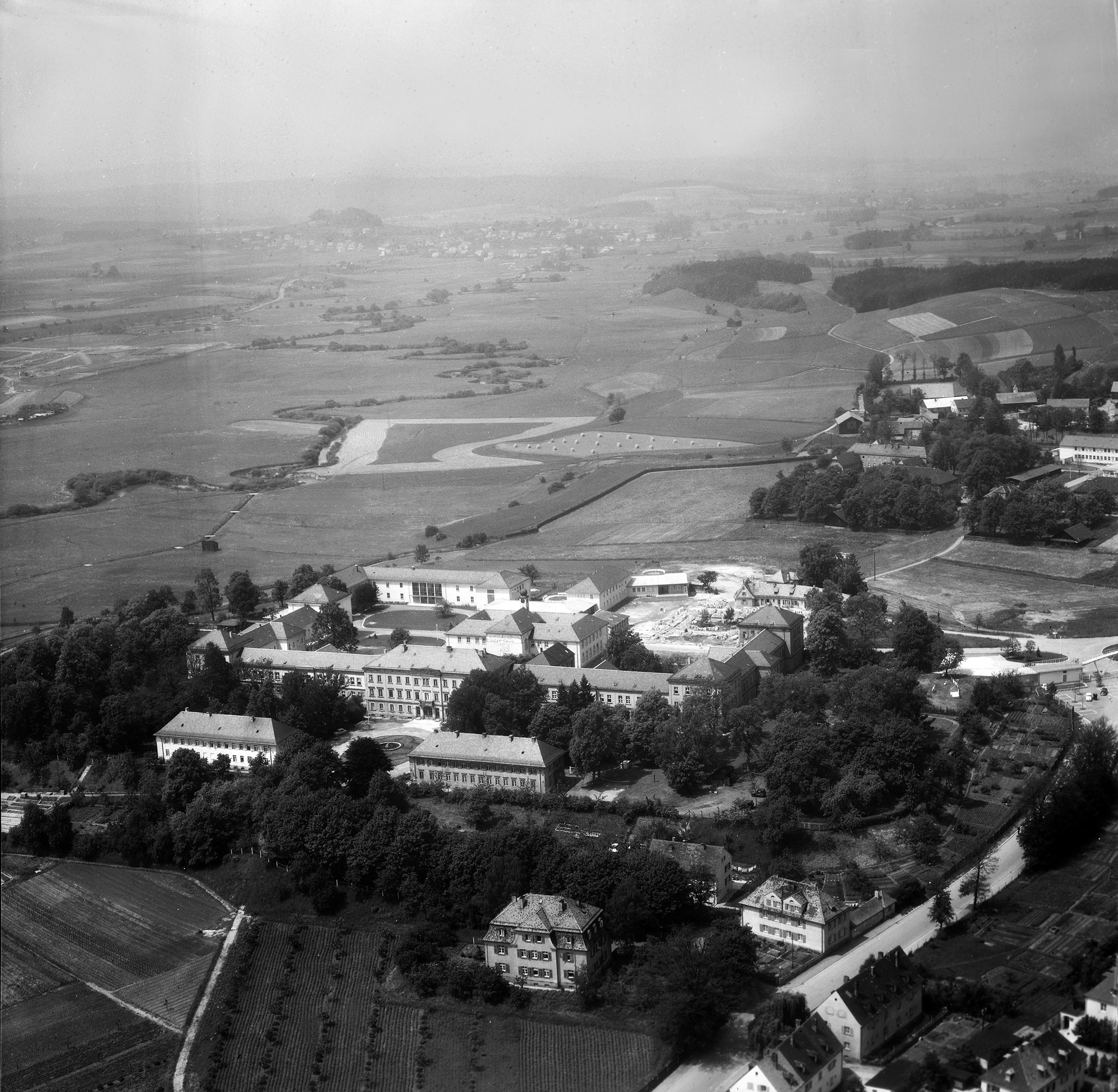 Historisches Museum, Luftbild des Krankenhausgeländes um 1960