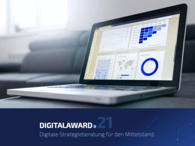 Laptop auf dessen Display mehrere Diagramme zu sehen ist