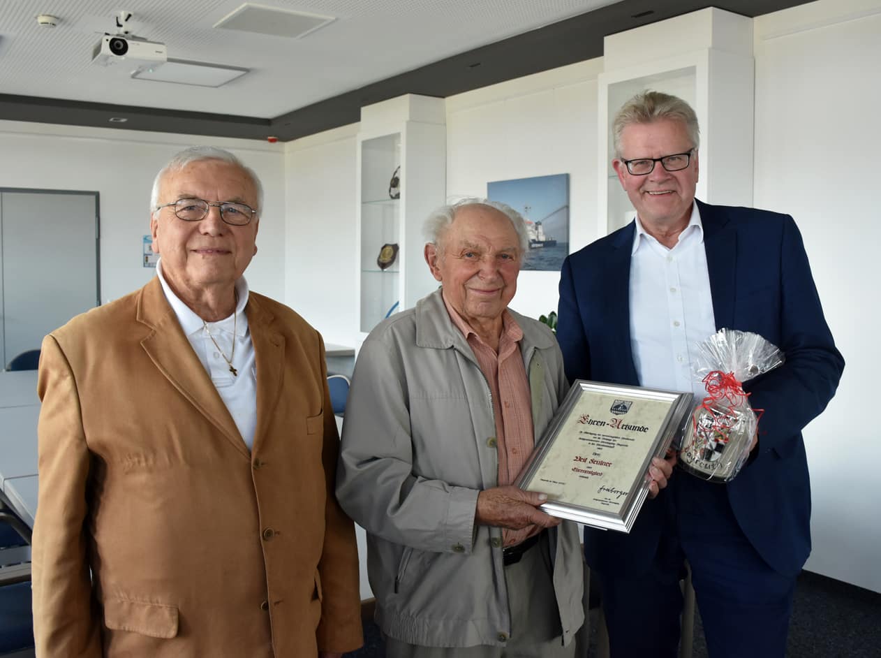 407 Feldgeschworener Friedrich Freiberger, Veit Feulner und OB Ebersberger.