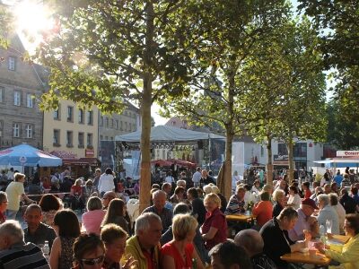 Weinfest in der Fußgängerzone