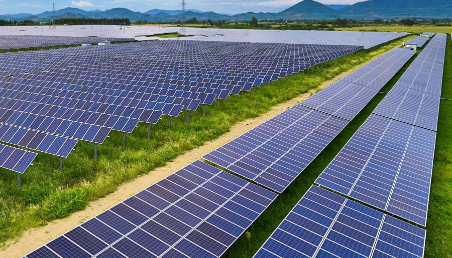 großflächige Photovoltaikanlage