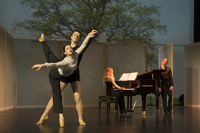 Szene aus dem Ballett Wintrereise
