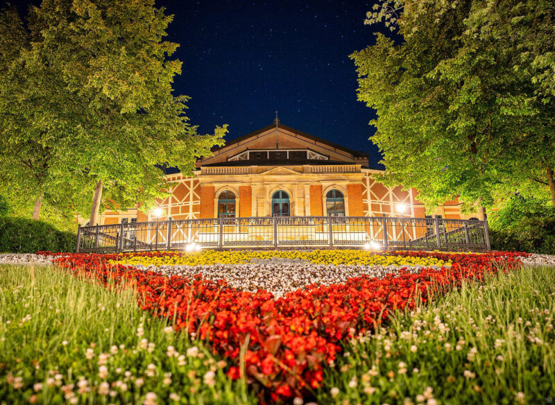 Blick aufs Festpielhaus