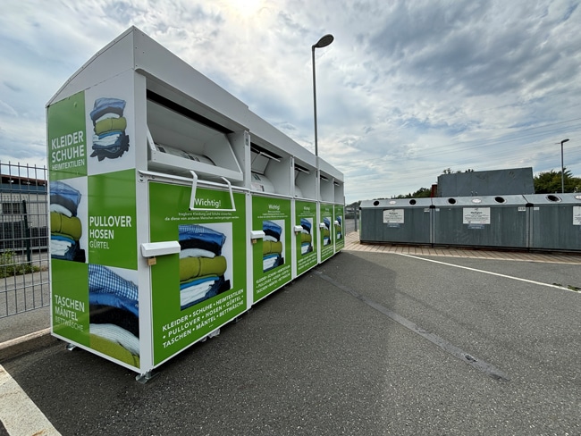 Altkleidercontainer am Wertstoffhof in der Drossenfelder Straße 4.