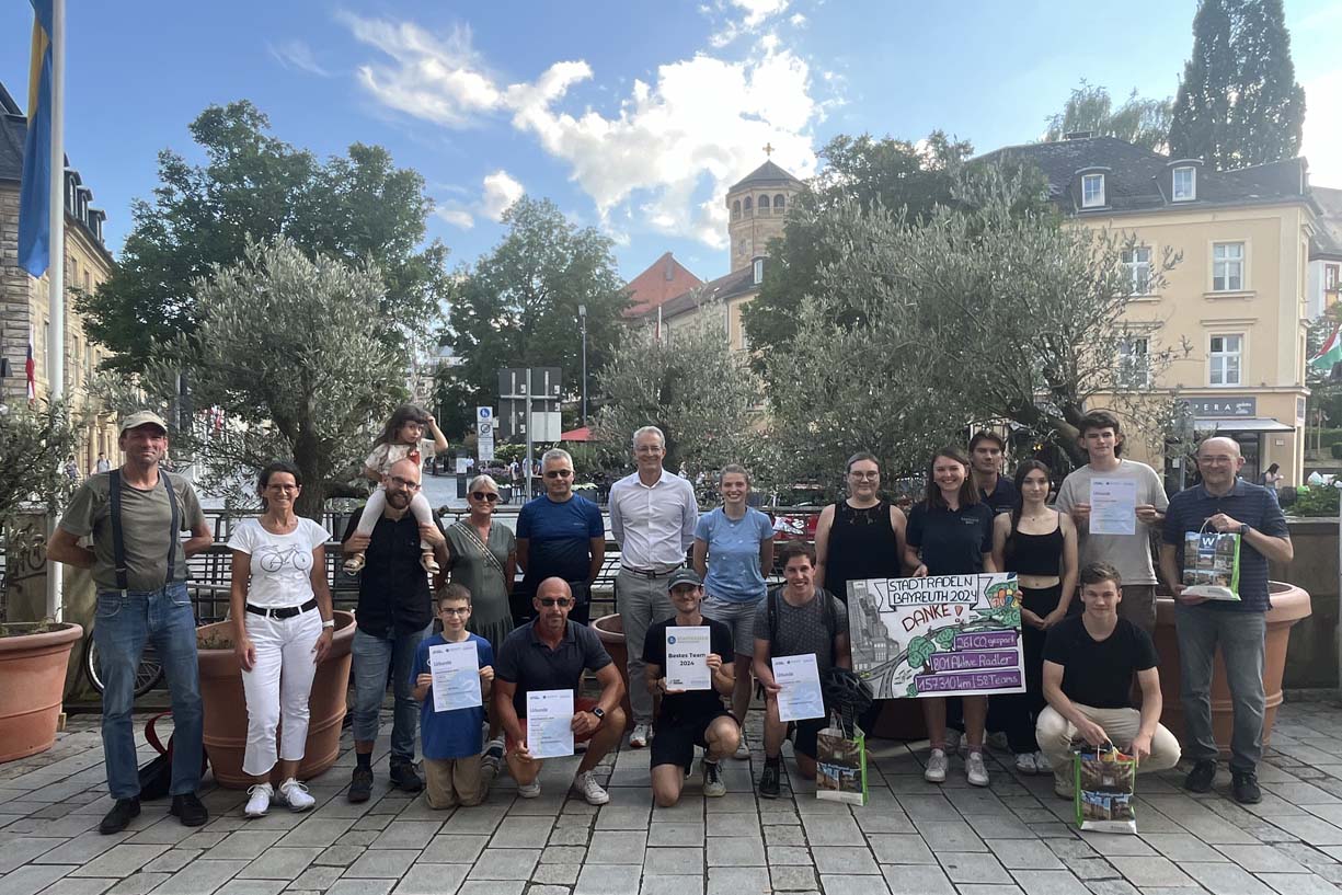 Die Sieger des "Stadtradelns" im Gruppenbild. | Foto: BMTG