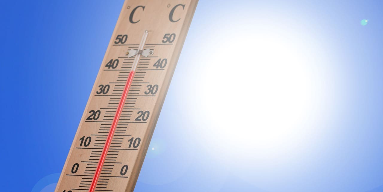 Thermometer vor Sonne