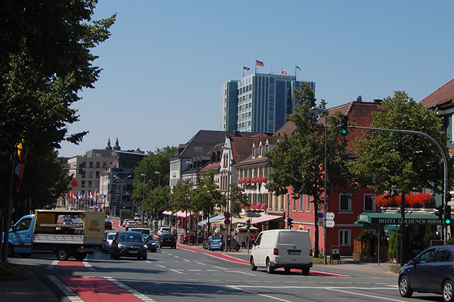 Blick von der Bahnhofstraße Richtung Rathaus