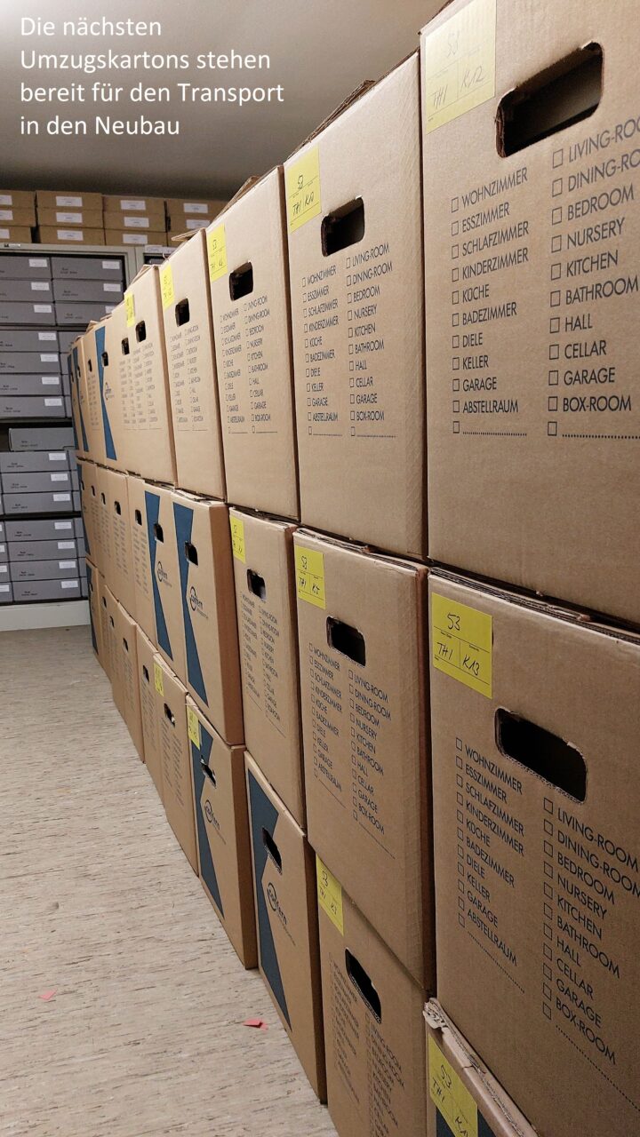 Blick auf Umzugskartons