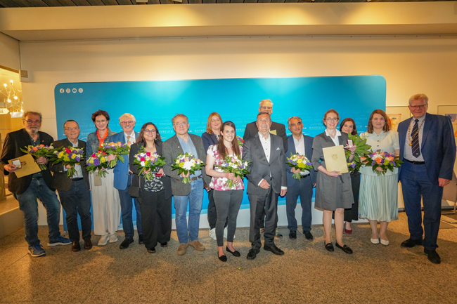 Im Rahmen einer Feierstunde sind am Mittwoch (29. April) die ausscheidenden Mitglieder des noch amtierenden Stadtrats der Stadt Bayreuth verabschiedet worden. Foto: Stadt Bayreuth